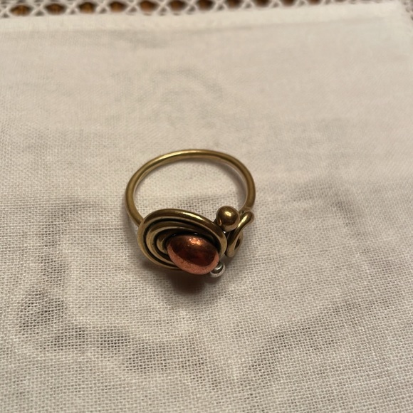 Interesting ring - Picture 2 of 8